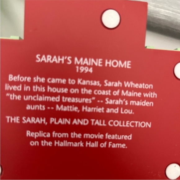 Sarah Plain and Tall Collection Festive Holiday House Decor with Green Accents - Picture 6 of 6